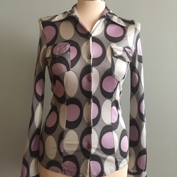 Elle Tops - Graphic XS lavender & grey button-down blouse